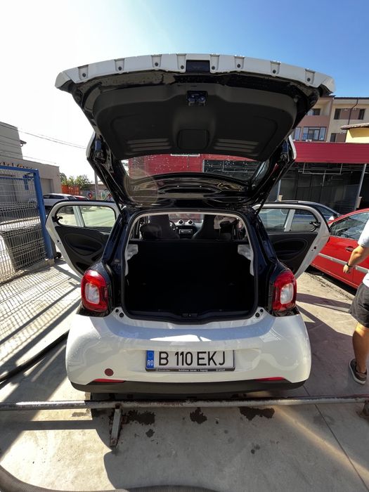 SMART Forfour 2015 — imagine 5