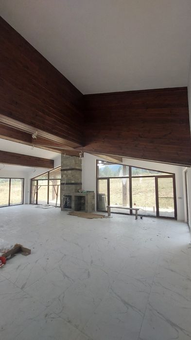 Продава се Къща в Разлог - 313 кв.м за 1917 €/кв.м - Снимка #3