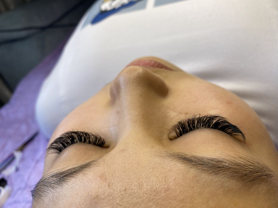 Наращивание ресниц