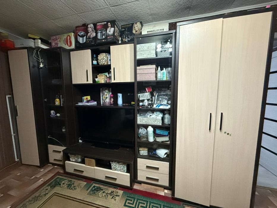 Продам стенку, торг уместен