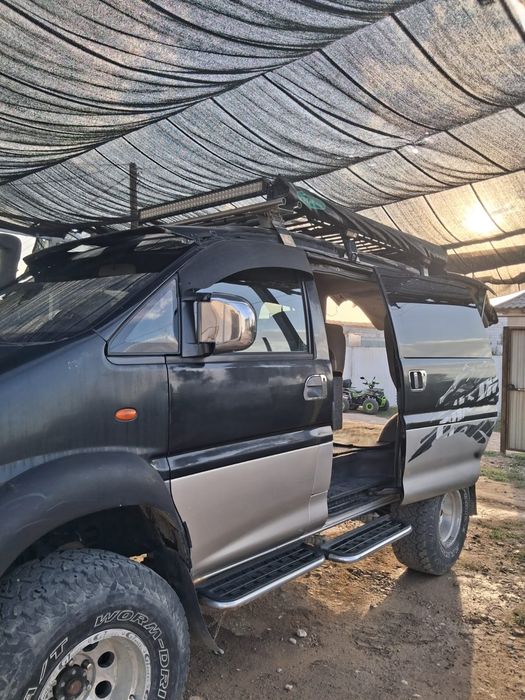 Delica Mitsubishi