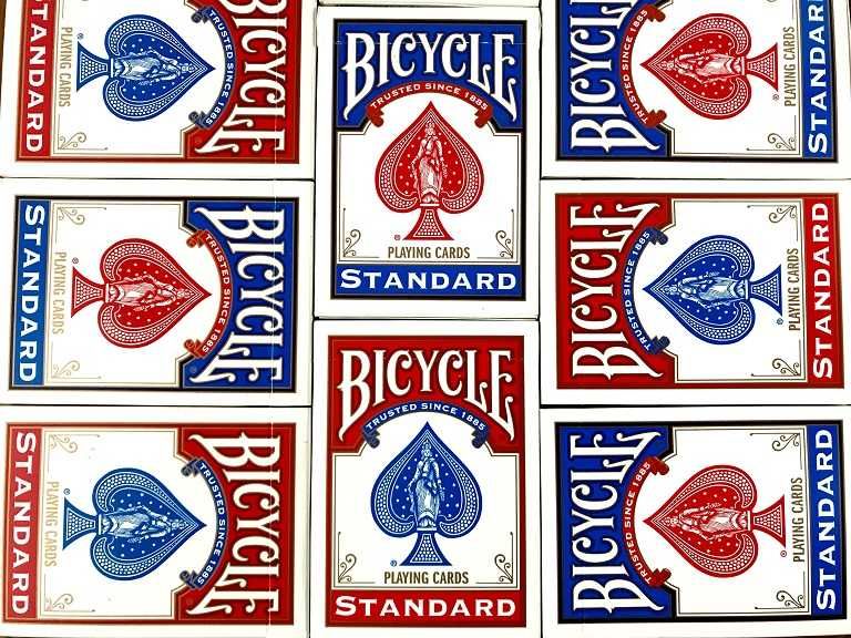 BiCycle Standard! Самые популярные игральные карты в Мире!