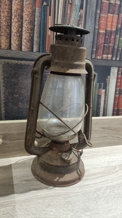 Античен газов фенер