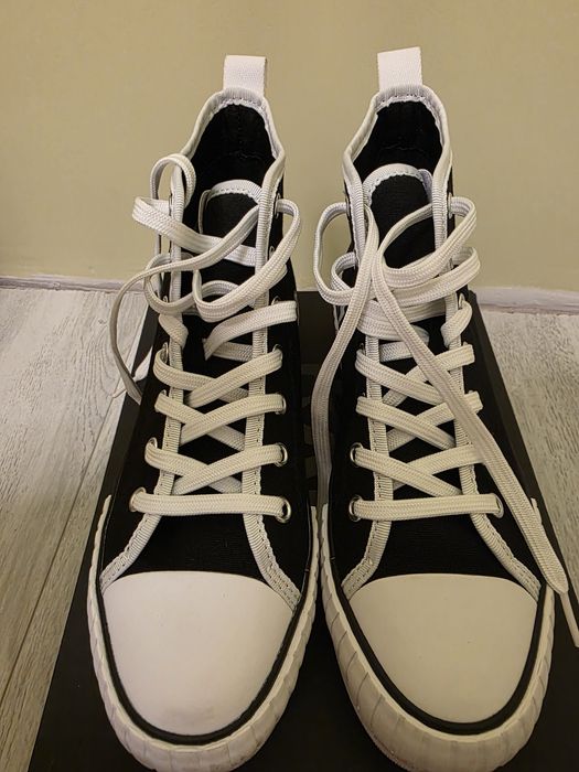 Karl Lagerfeld кецове