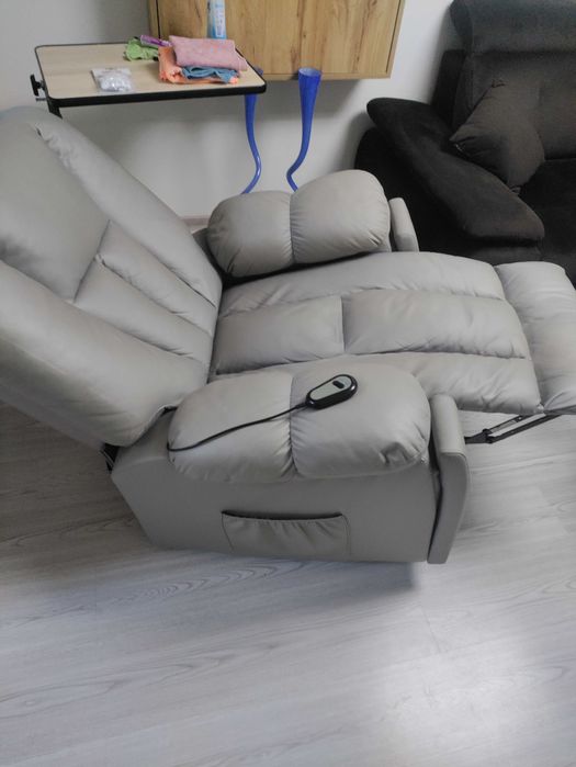 Fotoliu electric recliner cu masaj - că nou, super confort