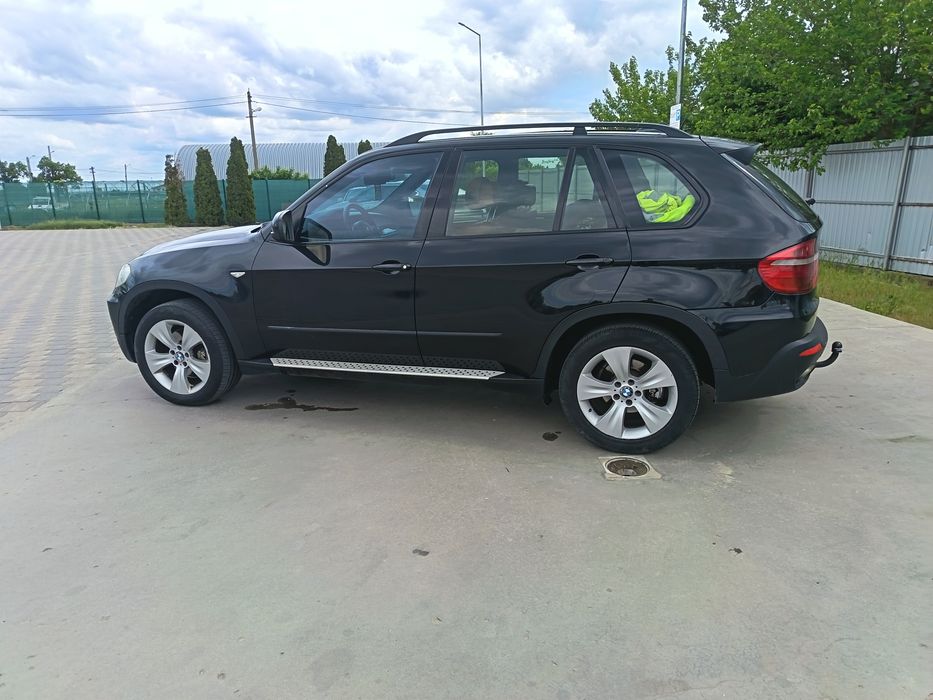 BMW X5 .fab.2009.motor 235CP