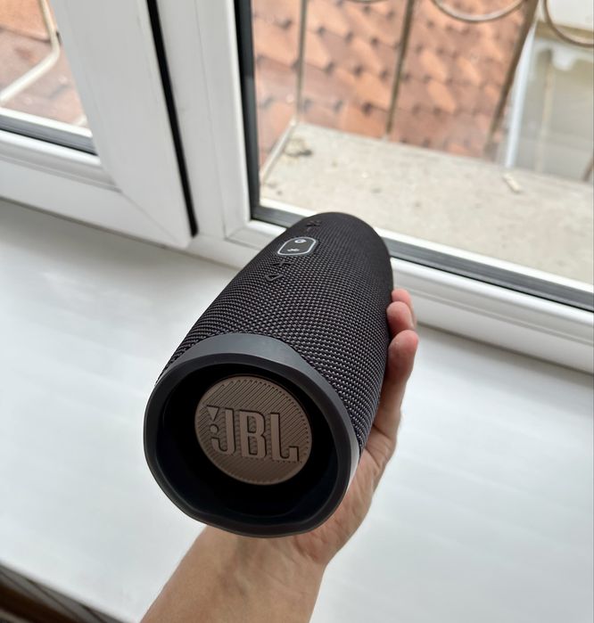 JBL Charge 4 Новый из США / Без комплекта