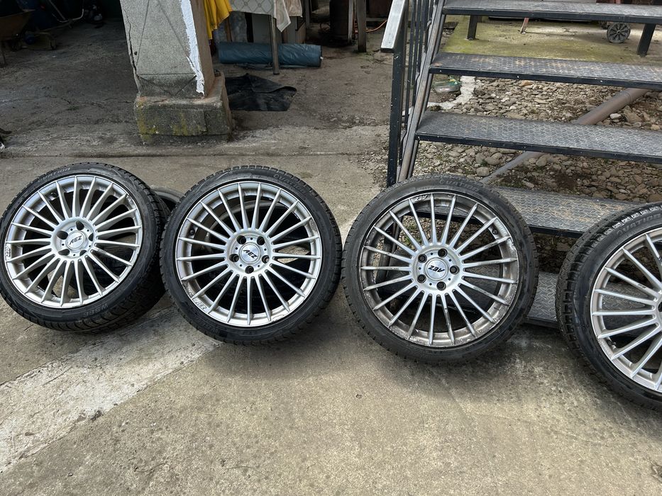 Vand jante + anvelope 225/40/R18 – AEZ Xylo iarnă