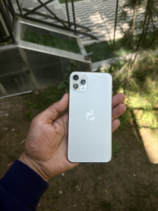 Iphone 11 Pro Max 72% yomkost