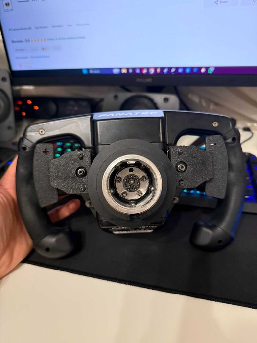 Fanatec CSL Elite + Volan ClubSport Steering Wheel F1® Esports V1 QR1