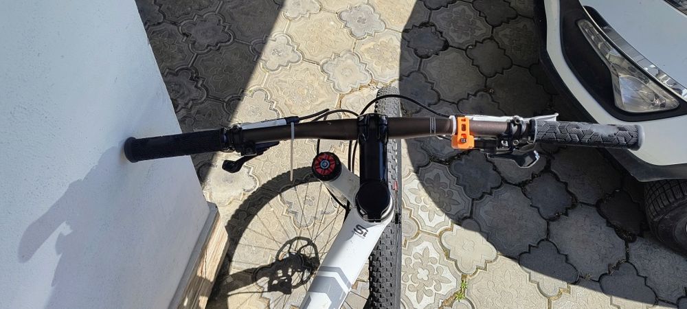 Vând Cannondale Scalpel 29 (FURCĂ DEFECTĂ)