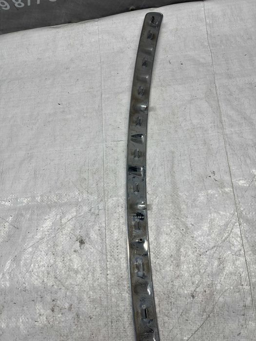 Лайсна задна броня Mercedes GLA W156