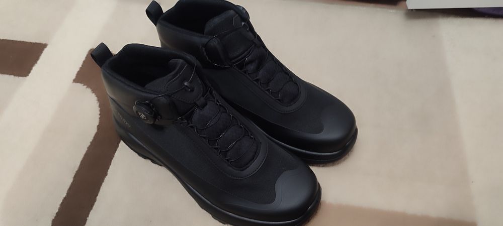 Кроссовки мужские 43 размер