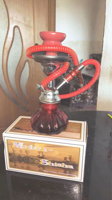 Narghilea shisha folosita doar odata