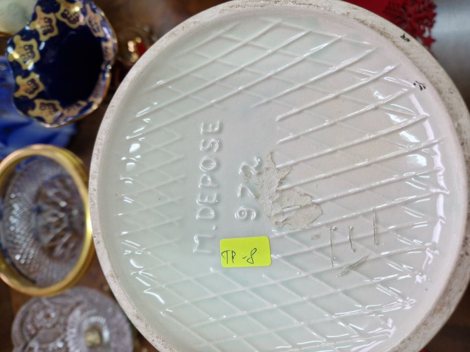 Уникална изключително красива антикварна белгийска порцеланова ваза