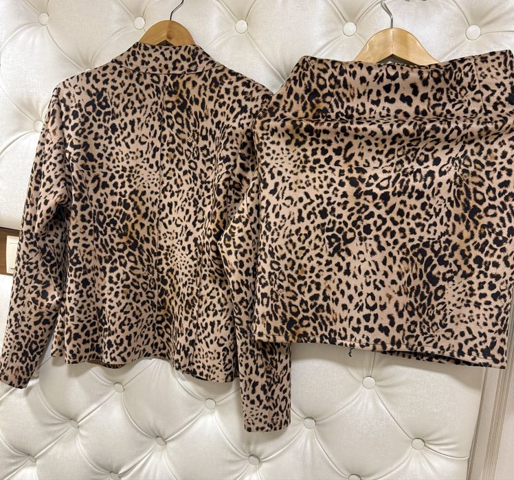 Сако и пола - леопардов