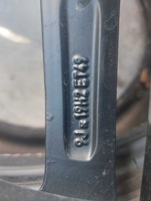 Oригинални алуминиеви джанти 19" AMG & 4 еднакви Bridgestone гуми DOT 24 за Mercedes-Benz W213 E220d (2016-2020)