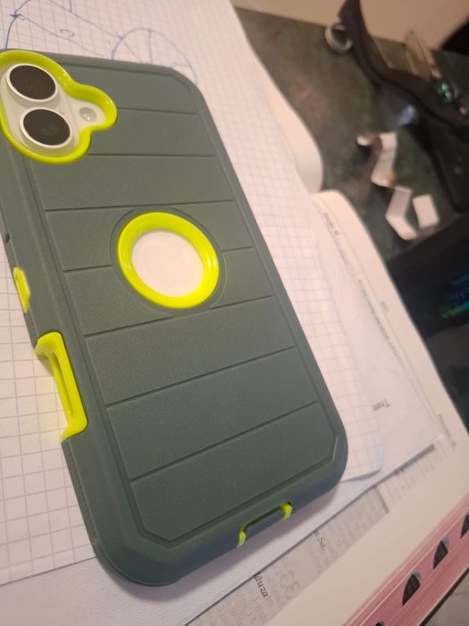 Husa Tank de iphone 16 Plus