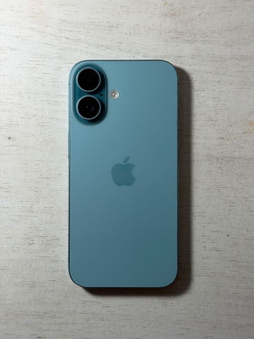 iPhone 16 продоется, б/у торг есть