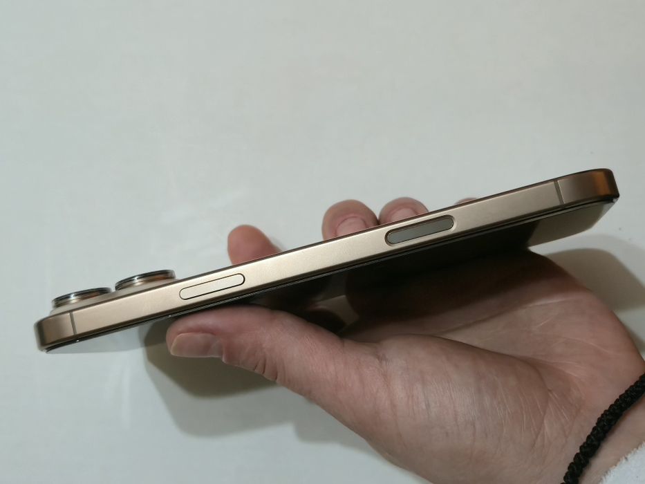 Vand/schimb iPhone 16 Pro Max 256gb