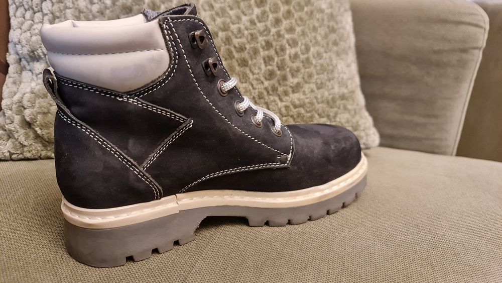 Ghete/bocanci de piele intoarsa/suede - unisex