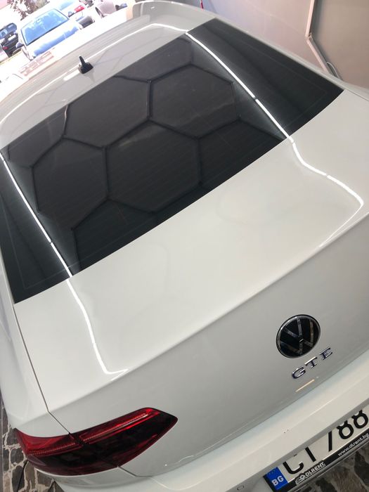 Затъмняване на автомобилни стъкла . PPF фолио на фарове , полиране