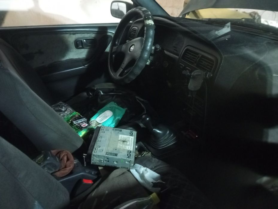 Нисан примера п10 седан .разбор