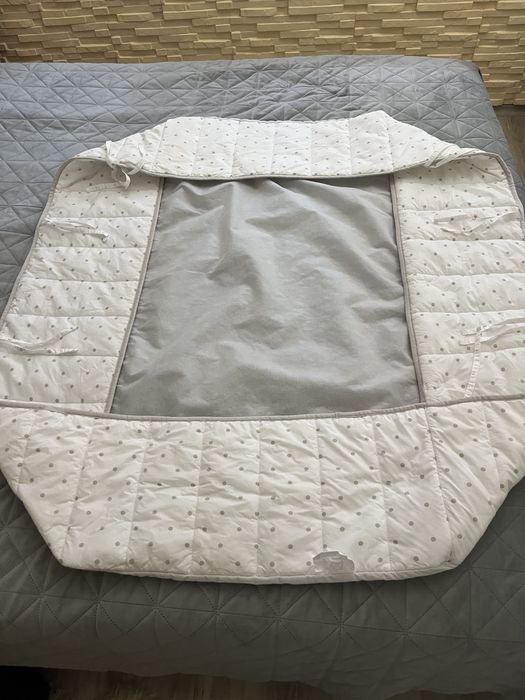 Бебешки обиколник за кошара