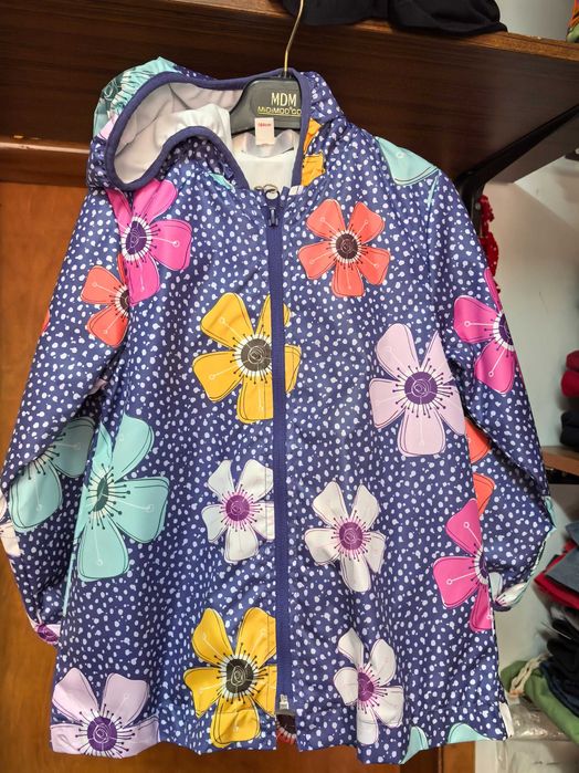 Ново пролетно-лятно тънко яке размер 104 и размер 110