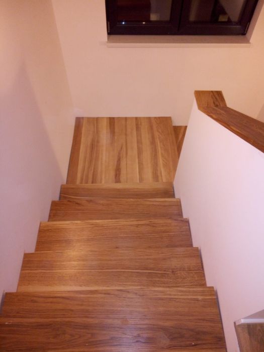 Scări interioare și balustrade