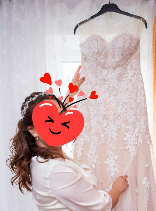 Diadema de păr - accesorii luxuriante