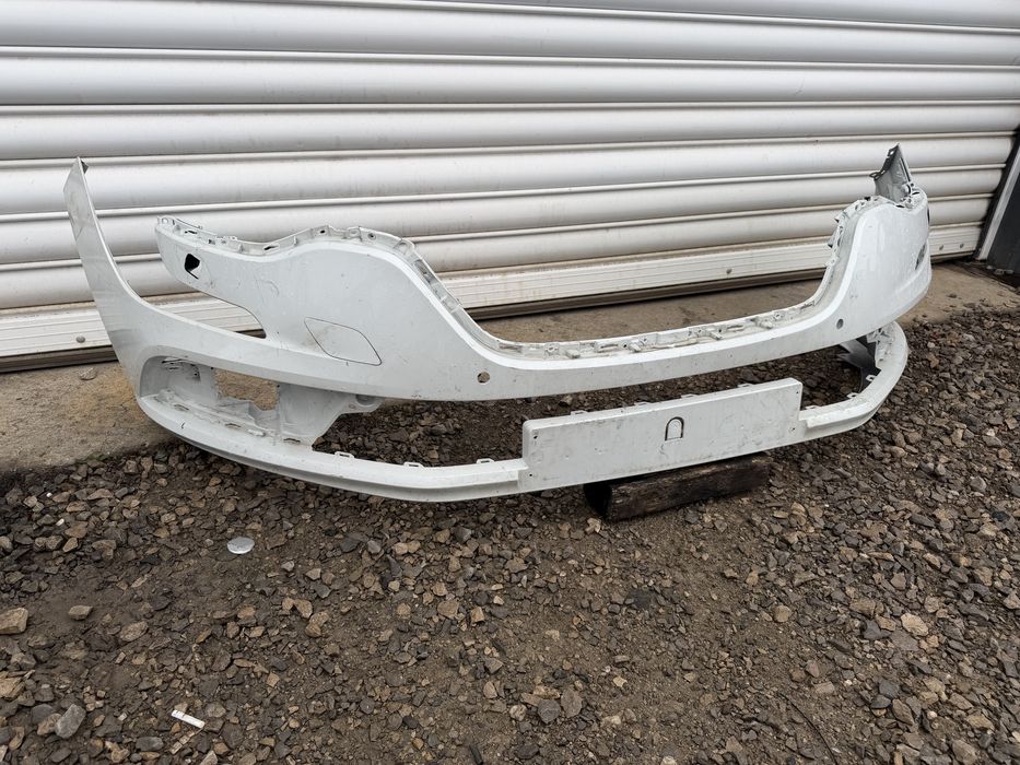 Предна броня за Renault Talisman (2015-2020)