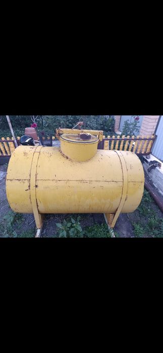 Продам бочку под молоко