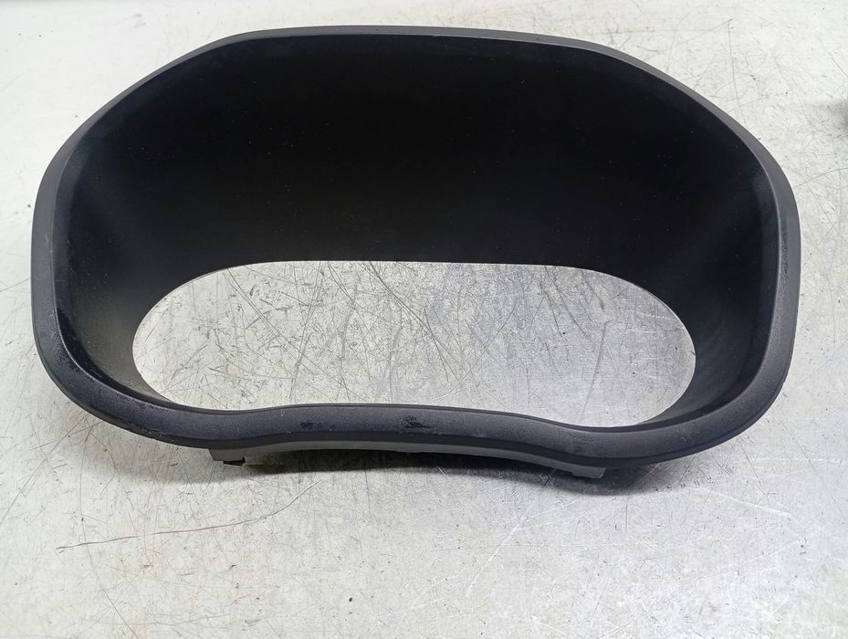 Ornament bord 681014127R Renault Master 3 (2st facelift) (2019 - 2024) 2.3 dci M9T710