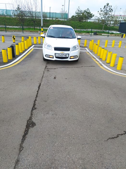 Опытный Автоинструктор , учу с нуля пошагово.