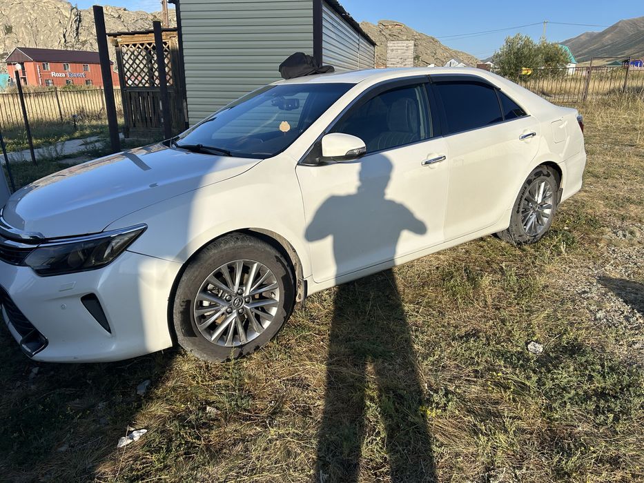 Продам машину камри 55