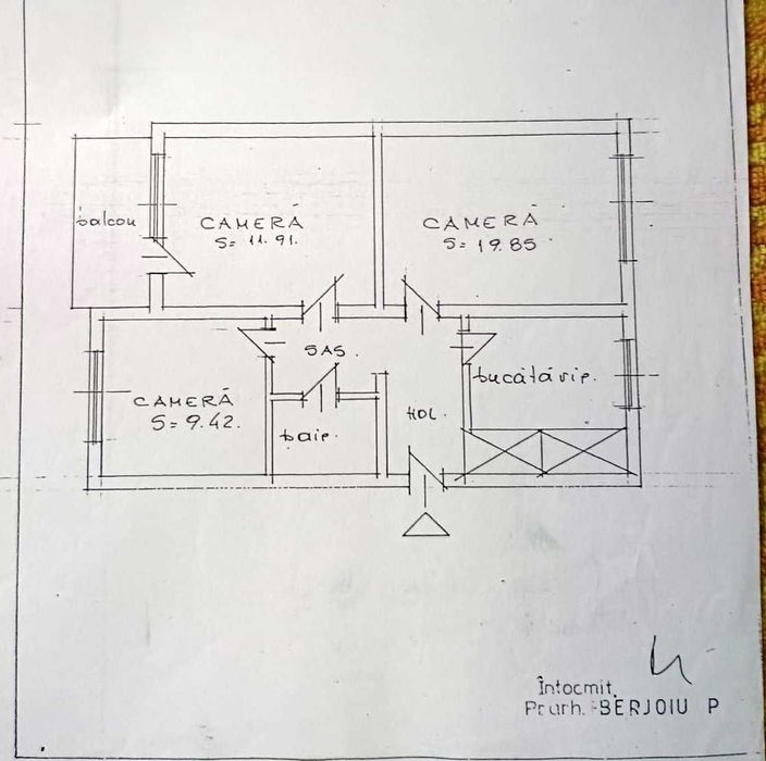Apartament 3 camere decomandat Drumul Taberei