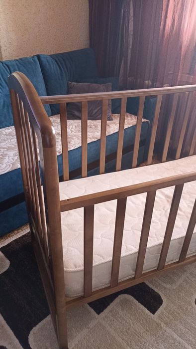 Кроватка детская