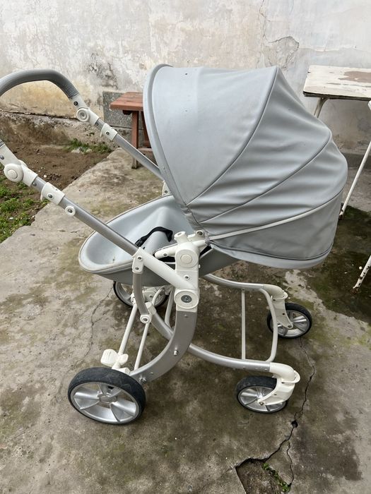 Коляска детская в хорошем состоянии