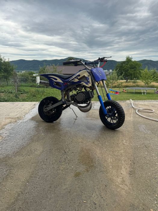 Vand motocros pentru copii intre 7 10 ani