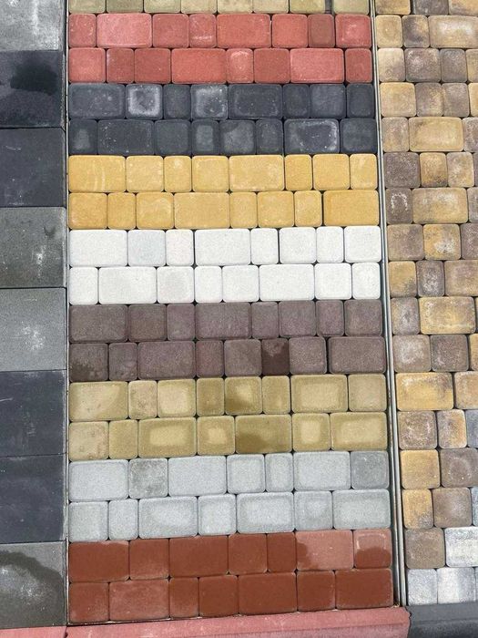 |Брусчатка||Брусчатка||Брусчатка|