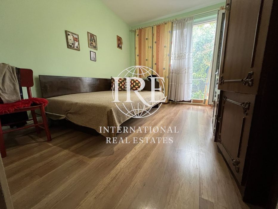 Продава се Двустаен апартамент в Варна, Възраждане 3 - 65 кв.м за 985 €/кв.м - Снимка #6