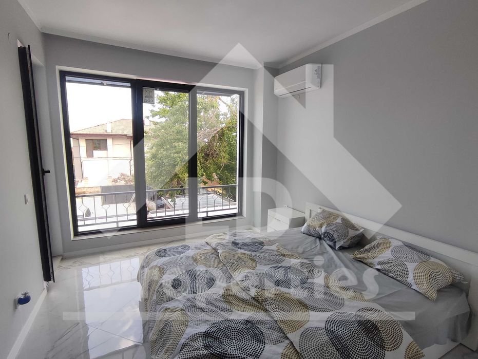 Обзаведена двуетажна къща под наем, Св.Константин и Елена