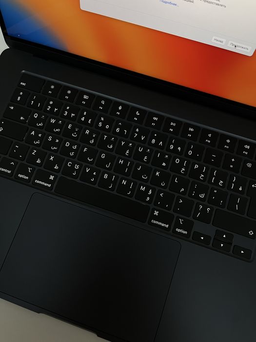 Macbook air 15, 2023.  (8ГБ) SSD 256