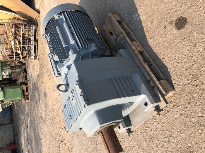 Голяма складова наличност - ел.двигател/електродвигател, редуктор