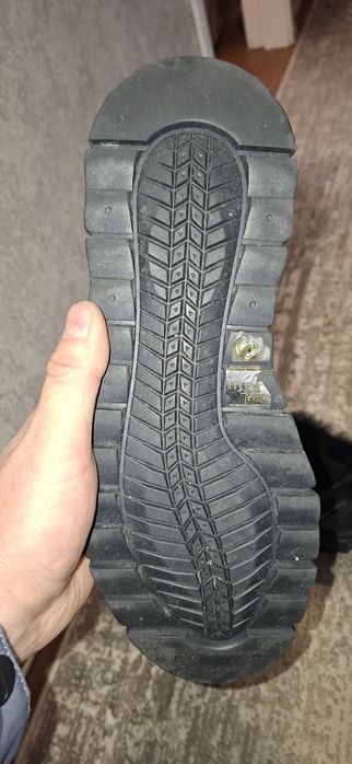 Мужские сапоги. Размер 42.