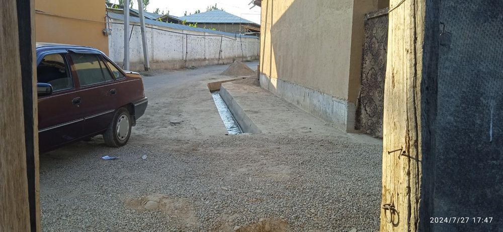 Uchaska 7 sotik oldi ayvon