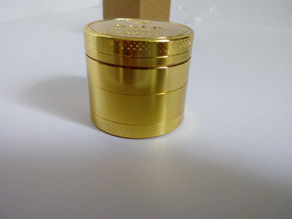 мельница для табака GOLD