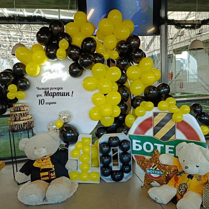 Украса за повод.Абитуриентски бал,рожден ден,кръще и други