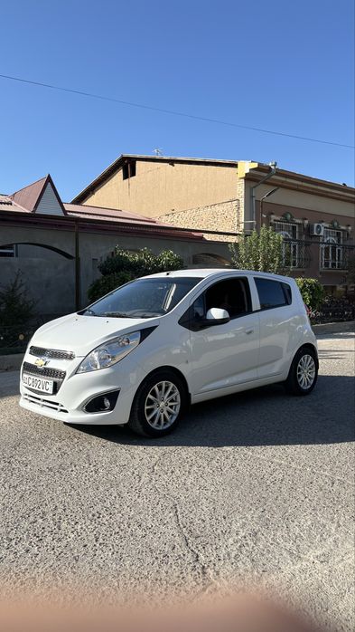 Spark aftamat sotiladi 50.000 km yurgan tozza kraska 2014 yil